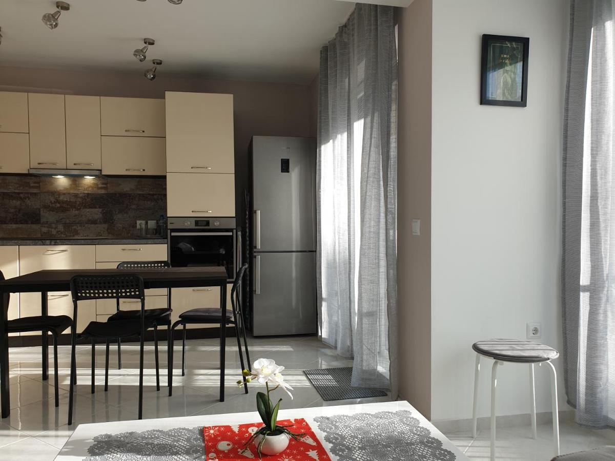 New The Twins Varna Two-Bedroom, Apt 5 At 15 Tsani Ginchev Street, Floor 3 Екстер'єр фото