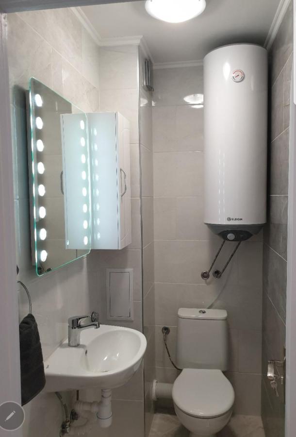 New The Twins Varna Two-Bedroom, Apt 5 At 15 Tsani Ginchev Street, Floor 3 Екстер'єр фото
